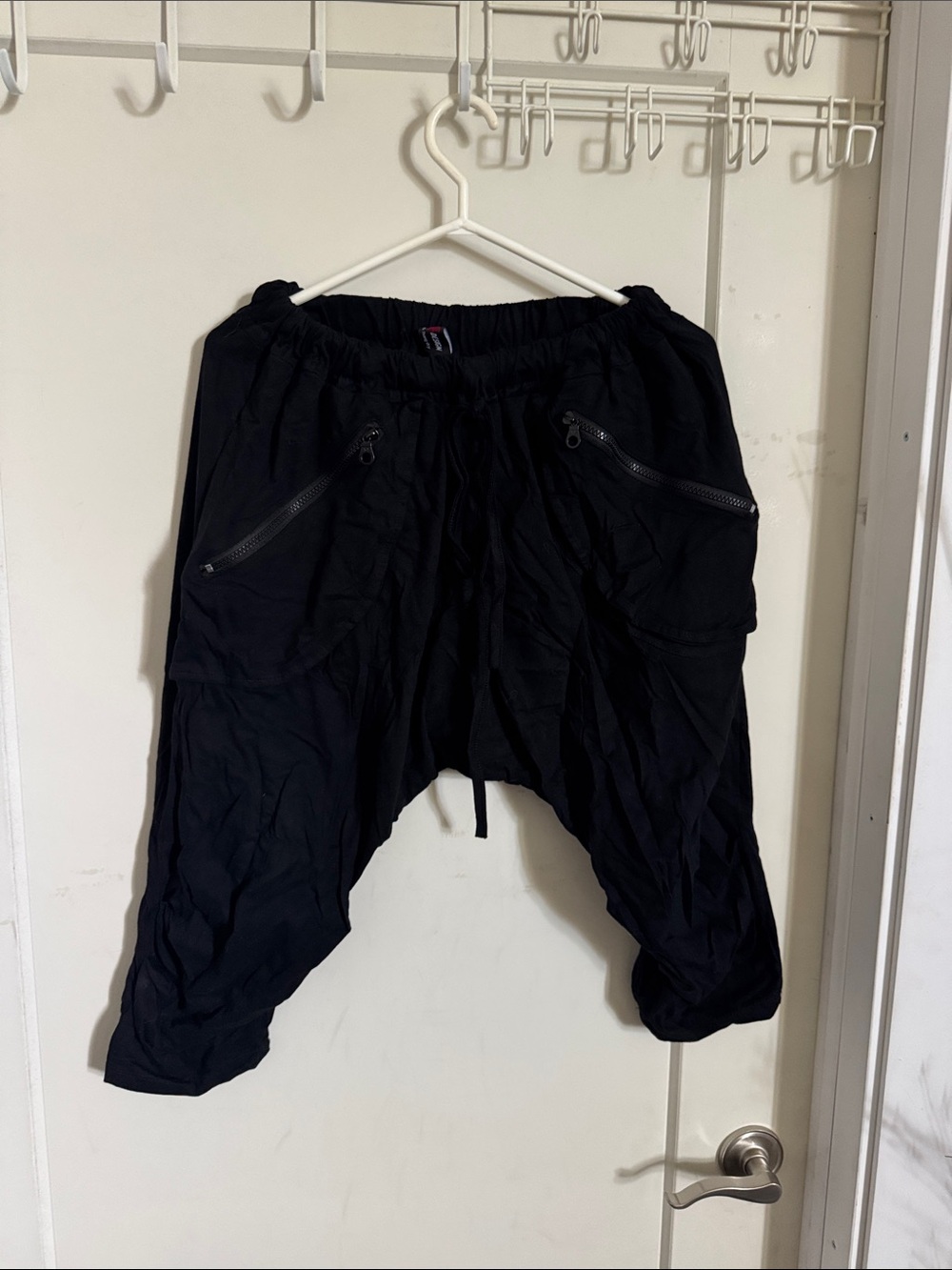 Creative Design Black Cropped Harem Pants L